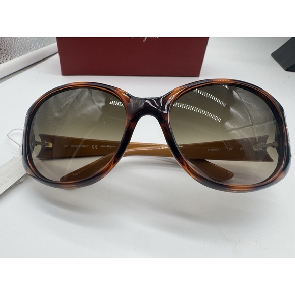 Salvatore‎ Ferragamo Women\'s Sunglasses Brown Gradient Lens Tortoise SF669 238 main image 6